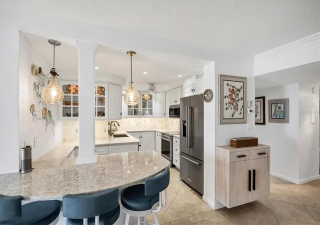 Homes for sale in Longboat Key, FL | 4485 Gulf Of Mexico Dr #804, Longboat Key, FL 34228 | MLS# A4690646