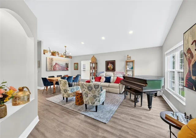 Photo 4 of Single family home for sale at 4339 Northern Dancer Way, Orlando, FL 32826 | MLS# V4948603 | Listing updated on 2026-10-01
