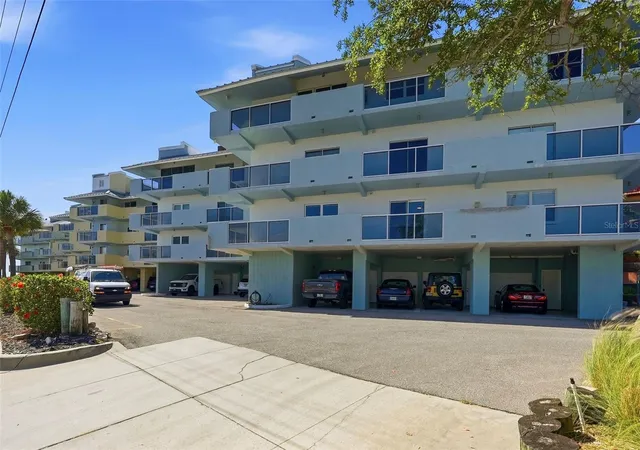 Homes for sale in Saint Petersburg, FL | 1100 Pinellas Bayway S #G2, Saint Petersburg, FL 33715 | MLS# TB8499579