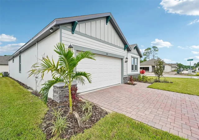 4th image of 384 Birkdale Dr, Daytona Beach, FL 32124 | MLS# TB8499591