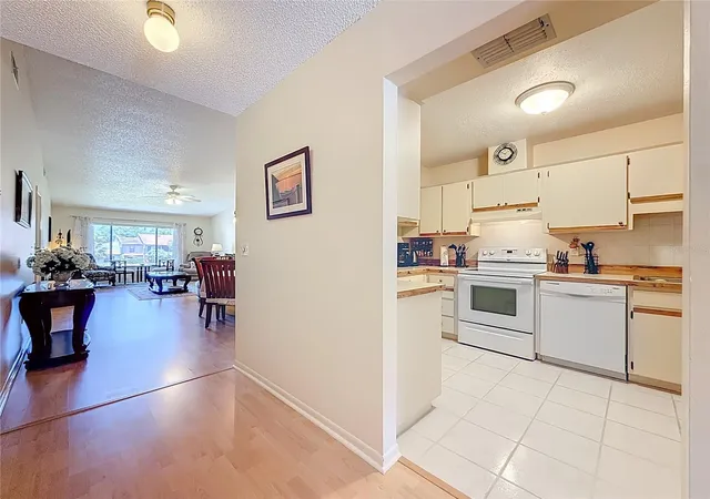 Photo 3 of Condo for sale at 3505 Tarpon Woods Blvd #P408, Palm Harbor, FL 34685 | MLS# O6400609 | Listing updated on 2026-09-15