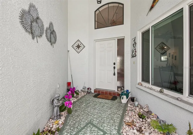 3rd image of 214 Linger Ln, Sun City Center, FL 33573 | MLS# TB8499627