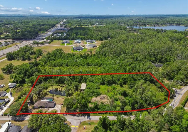 Homes for sale in Lutz, FL | 212 Crystal Lake Rd, Lutz, FL 33548 | MLS# TB8499641