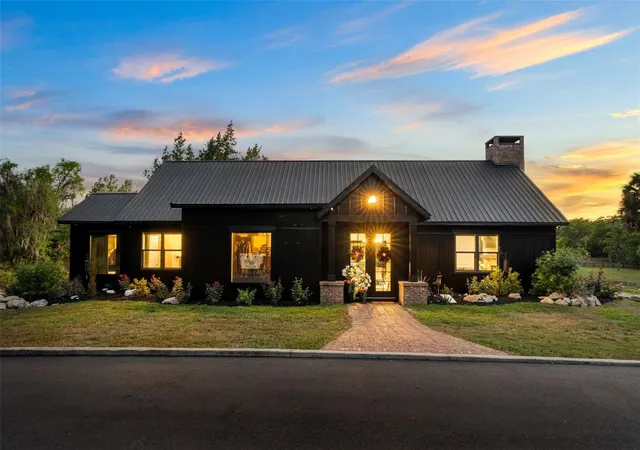 2nd image of 17995 Ne 24th Ter, Citra, FL 32113 | MLS# OM723102