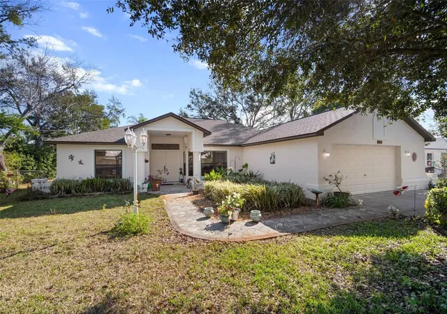 3rd image of 1472 Ivydale Rd, Spring Hill, FL 34606 | MLS# TB8499644