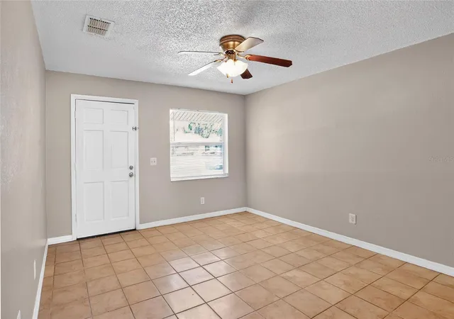 5th image of 1554 Sarah St, Lake Wales, FL 33898 | MLS# L4961232