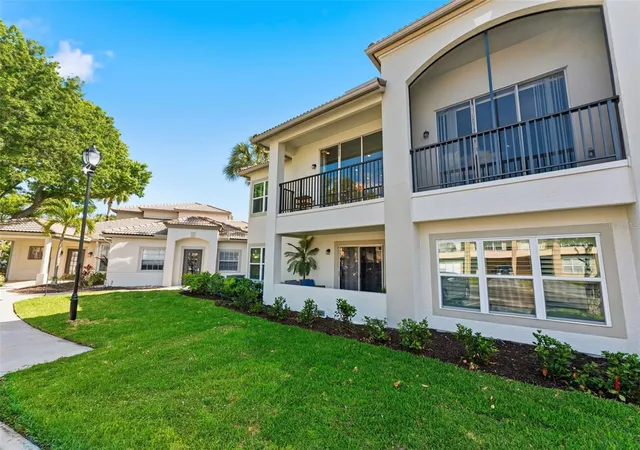 Homes for sale in Tampa, FL | 1022 Normandy Trace Rd, Tampa, FL 33602 | MLS# TB8499688
