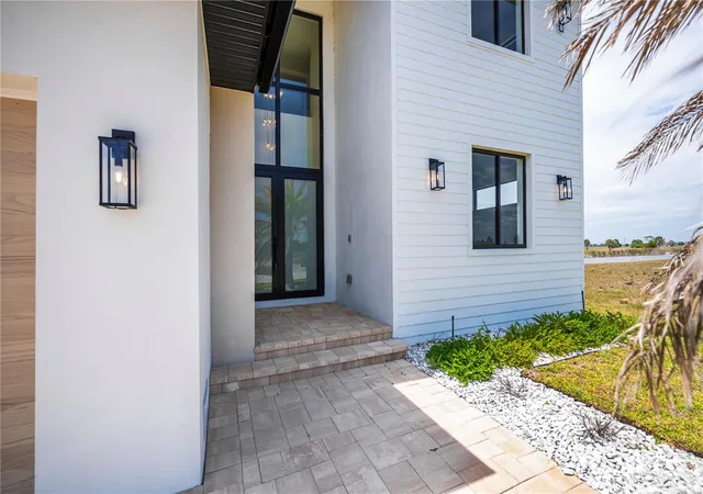 Photo 2 of Single family home for sale at 7 Sunflower Dr, Placida, FL 33946 | MLS# C7525099 | Listing updated on 2026-09-15