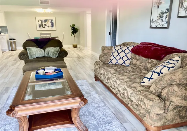 5th image of 6114 43Rd St W, Bradenton, FL 34210
