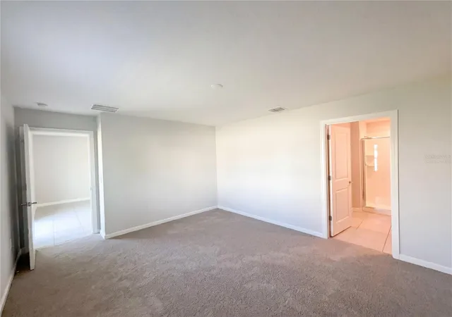 Photo 3 of Single family home for sale at 4322 Sunny Crk Pl, Kissimmee, FL 34746 | MLS# O6400675 | Listing updated on 2026-09-18