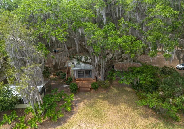 2nd image of 7305 Ne 222nd St, Melrose, FL 32666 | MLS# GC539623