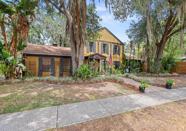 5th image of 314 Bloomingfield Dr, Brandon, FL 33511 | MLS# TB8499722