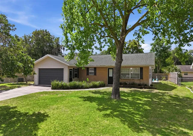 2nd image of 3996 Lake Eleanor Dr, Mount Dora, FL 32757 | MLS# G5111265