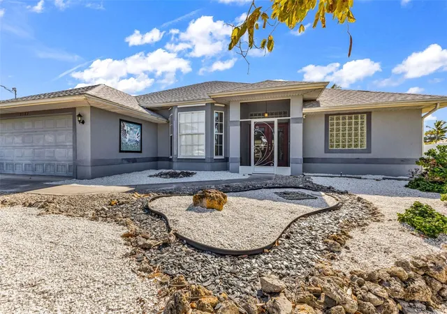 Photo 3 of Single family home for sale at 9582 Arsipe Cir, Port Charlotte, FL 33981 | MLS# C7525105 | Listing updated on 2026-10-16