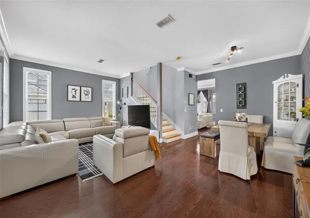 Photo 3 of Sale Pending at 1261 Indiana Ave, Winter Park, FL 32789 | MLS# O6400698 | Listing updated on 2026-09-23