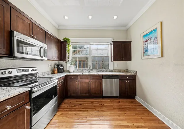 Photo 3 of Single family home for sale at 805 E Chelsea St, Tampa, FL 33603 | MLS# TB8499743 | Listing updated on 2026-10-24