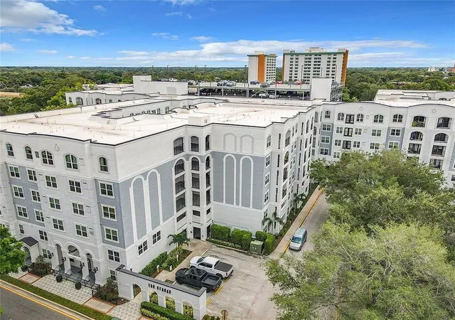 2nd image of 204 E South St #3059, Orlando, FL 32801 | MLS# O6400716