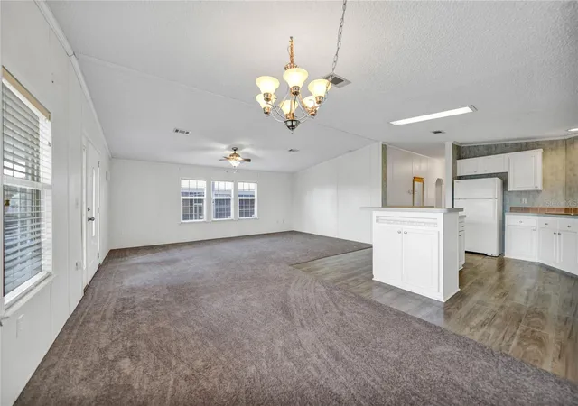 Photo 3 of Manufactured home for sale at 2100 Kings Hwy #206, Port Charlotte, FL 33980 | MLS# C7525112 | Listing updated on 2026-04-23