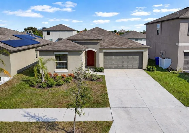 Photo 1 of Single family home for sale at 889 Calico Scallop St, Ruskin, FL 33570 | MLS# TB8499774 | Listing updated on 2026-08-13