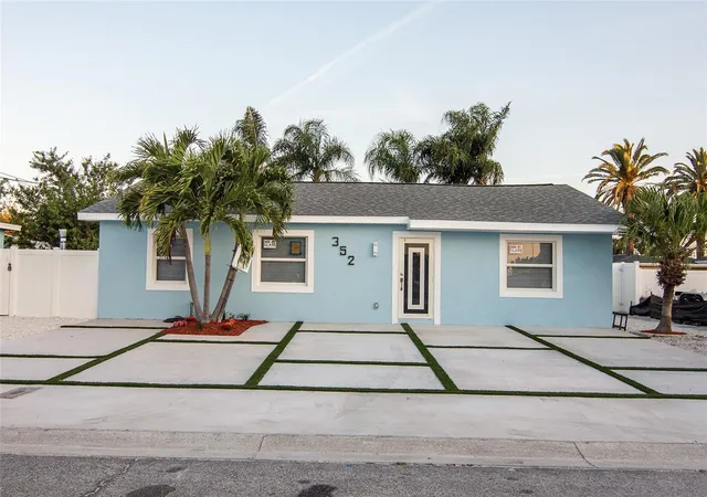 Homes for sale in Madeira Beach, FL | 352 144th Ave, Madeira Beach, FL 33708 | MLS# TB8499790