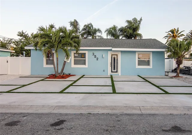 Homes for sale in Madeira Beach, FL | 352 144th Ave, Madeira Beach, FL 33708 | MLS# TB8499790