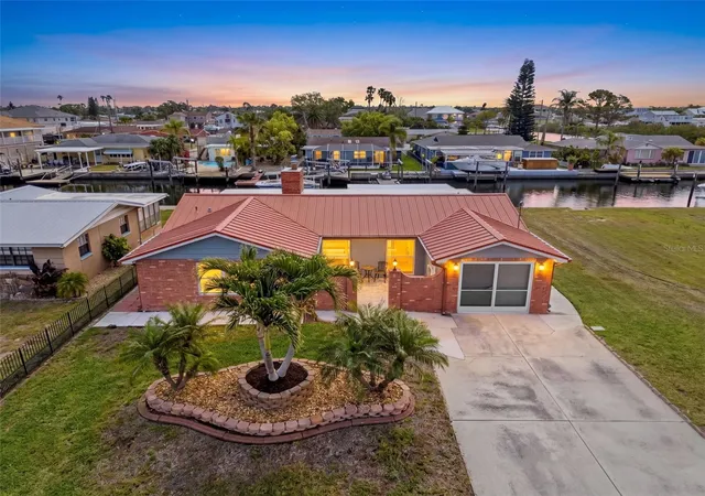 Photo 1 of Single family home for sale at 13520 Allyn Dr, Hudson, FL 34667 | MLS# W7885019 | Listing updated on 2026-09-05