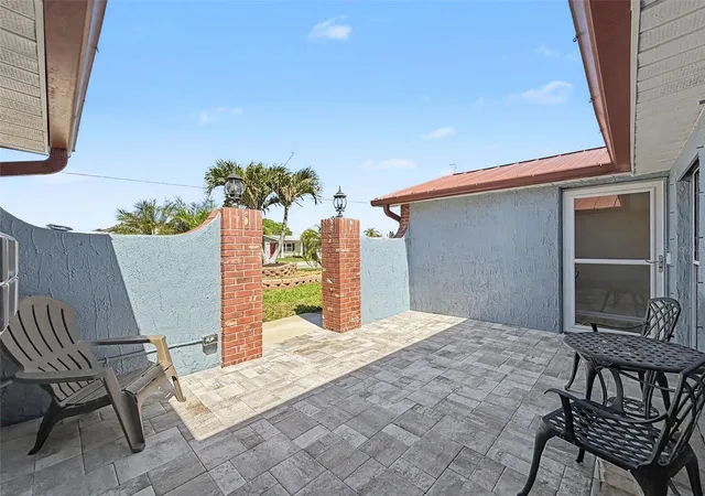 Photo 4 of Single family home for sale at 13520 Allyn Dr, Hudson, FL 34667 | MLS# W7885019 | Listing updated on 2026-09-05
