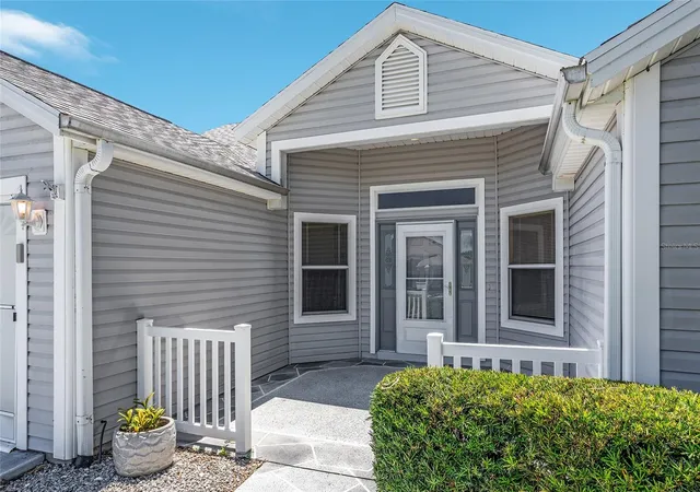 Photo 2 of Single family home for sale at 170 Palermo Pl, Lady Lake, FL 32159 | MLS# O6400750 | Listing updated on 2026-10-09