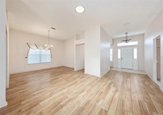 Photo 3 of Single family home for sale at 170 Palermo Pl, Lady Lake, FL 32159 | MLS# O6400750 | Listing updated on 2026-10-09