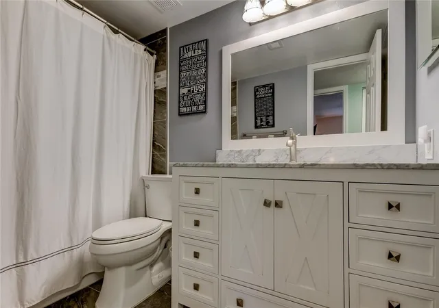 5th image of 2400 Feather Sound Dr #1228, Clearwater, FL 33762 | MLS# TB8499805