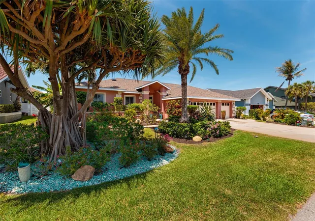 Photo 2 of Single family home for sale at 742 Monte Cristo Blvd, Saint Petersburg, FL 33715 | MLS# TB8499822 | Listing updated on 2026-08-29