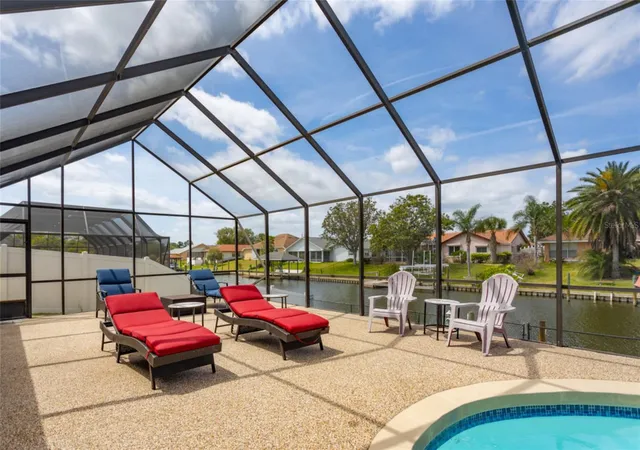 3rd image of 18 Classic Ct S, Palm Coast, FL 32137 | MLS# FC317884