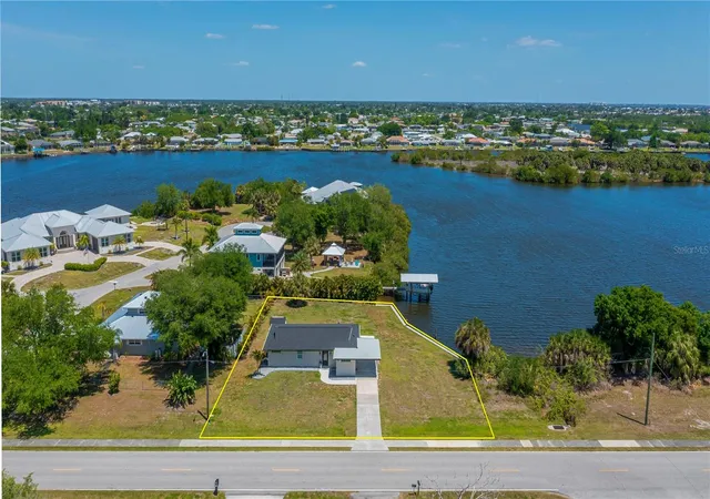 Photo 1 of Single family home for sale at 3404 Lake View Blvd, Port Charlotte, FL 33948 | MLS# C7525115 | Listing updated on 2026-08-13