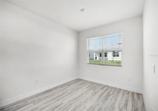 5th image of 5415 Cloudberry Ave, Lakeland, FL 33811 | MLS# O6400806