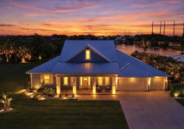 3rd image of 8013 Key West Conch Dr, Riverview, FL 33578 | MLS# TB8499871