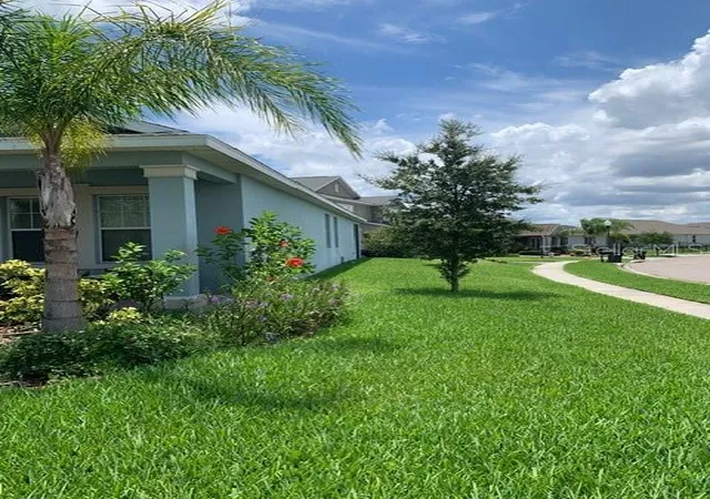 Photo 3 of Single family home for sale at 14072 Gold Brg Dr, Orlando, FL 32824 | MLS# S5148248 | Listing updated on 2026-09-08