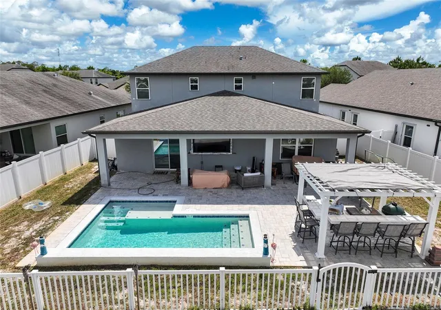5th image of 3415 Feathergrass Ct, Harmony, FL 34773 | MLS# S5148249