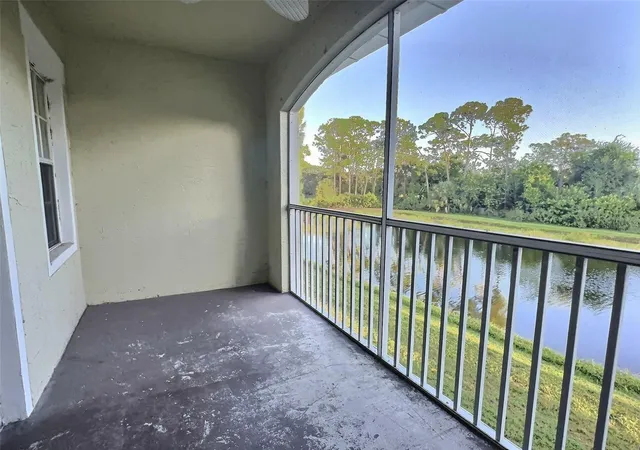 5th image of 4751 Travini Cir #4-105, Sarasota, FL 34235 | MLS# A4690758