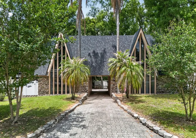 Photo 2 of Single family home for sale at 751 Sequoia Trl, Maitland, FL 32751 | MLS# O6400821 | Listing updated on 2026-10-02