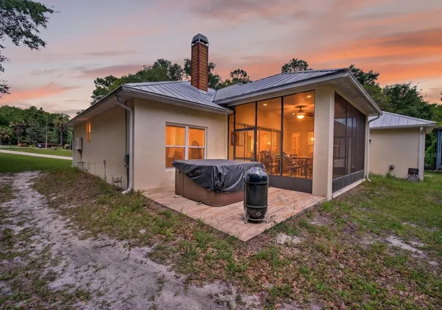 Homes for sale in Deland, FL | 1806 Glenwood Oaks Ln, Deland, FL 32720 | MLS# FC317906