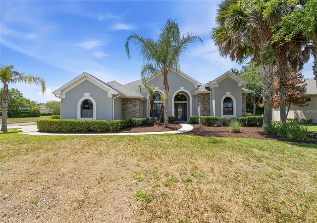 Photo 1 of Single family home for sale at 8061 Waterbury Way, Mount Dora, FL 32757 | MLS# G5111288 | Listing updated on 2026-07-22