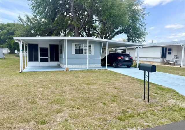 Photo 1 of Manufactured home for sale at 4513 Autumn Palm Dr, Zephyrhills, FL 33542 | MLS# TB8499923 | Listing updated on 2026-10-09