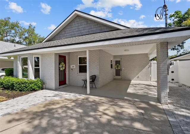 Homes for sale in Tampa, FL | 4109 W Empedrado St, Tampa, FL 33629 | MLS# TB8499959