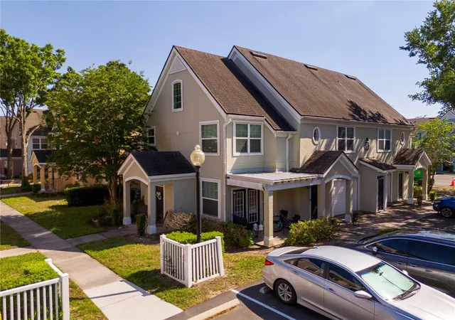 Photo 2 of Condo for sale at 3353 Westchester Sq Blvd #101, Orlando, FL 32835 | MLS# O6400893 | Listing updated on 2026-04-23