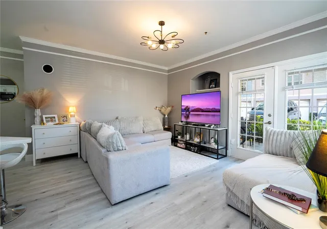 Listing Photo 5 - Condo for sale in building located at 3353 Westchester Sq Blvd, ORLANDO, FL 32835 - Unit #101