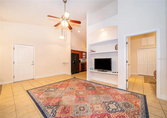 4th image of 1075 David Walker Dr #C-1, Tavares, FL 32778 | MLS# O6400906