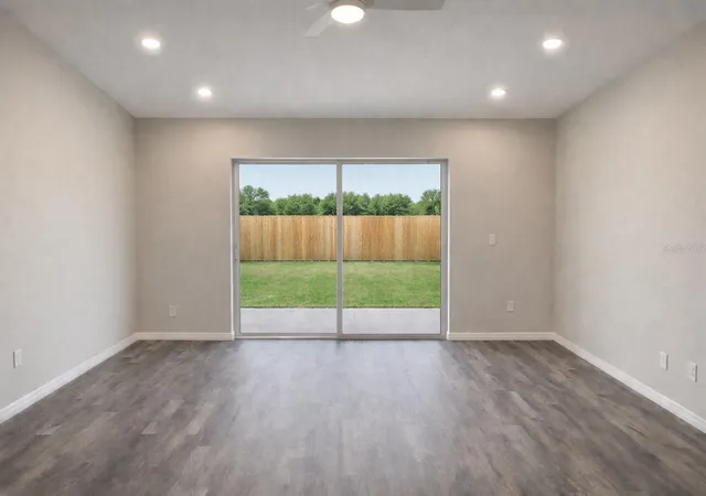 2nd image of 202 Nw 25th Pl, Cape Coral, FL 33993 | MLS# A4690795