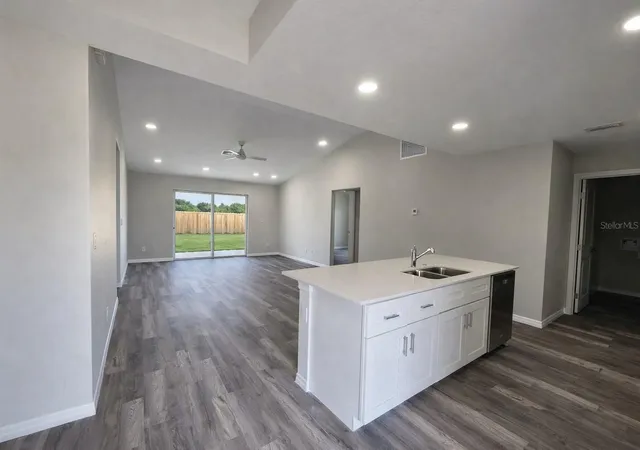 4th image of 202 Nw 25Th Pl, Cape Coral, FL 33993 | MLS# A4690795