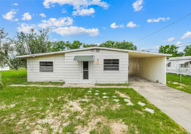 1st image of 11411 Huggins St, Leesburg, FL 34788 | MLS# G5111305