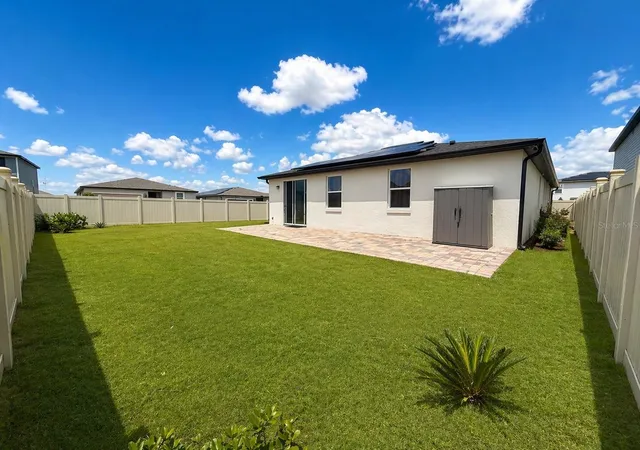 4th image of 445 Mckenna Dr, Winter Haven, FL 33881 | MLS# O6400933